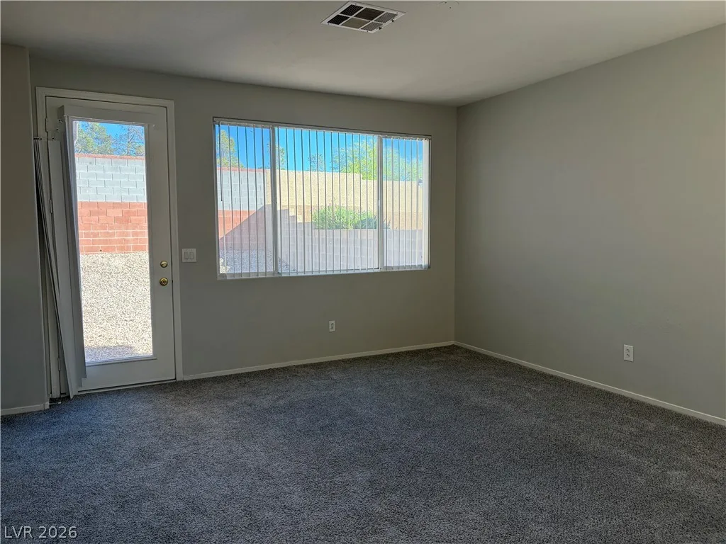 10660 Windrose Point Avenue — photo 3