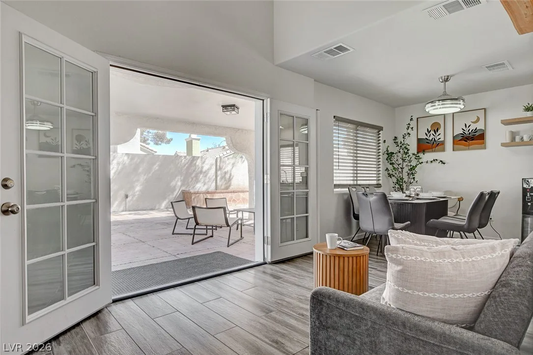 1658 Garden Path Court — photo 5