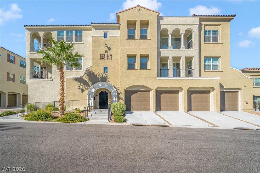 2555 Hampton Road 10108 — photo 1