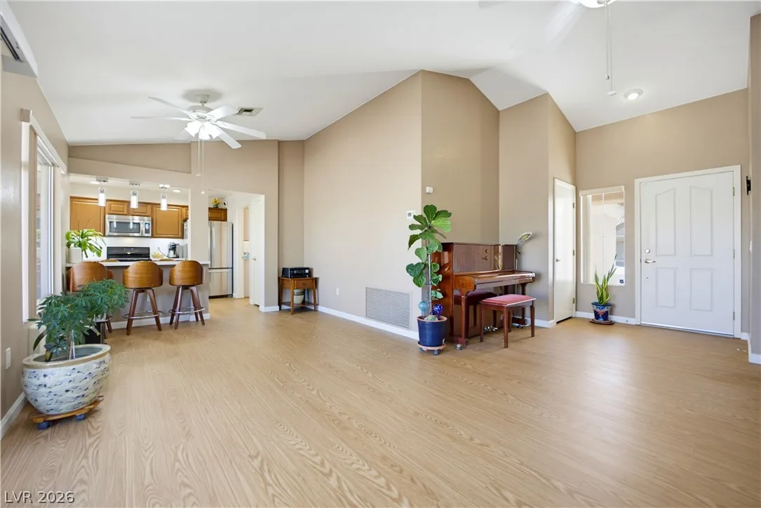 9720 White Cloud Drive — photo 5