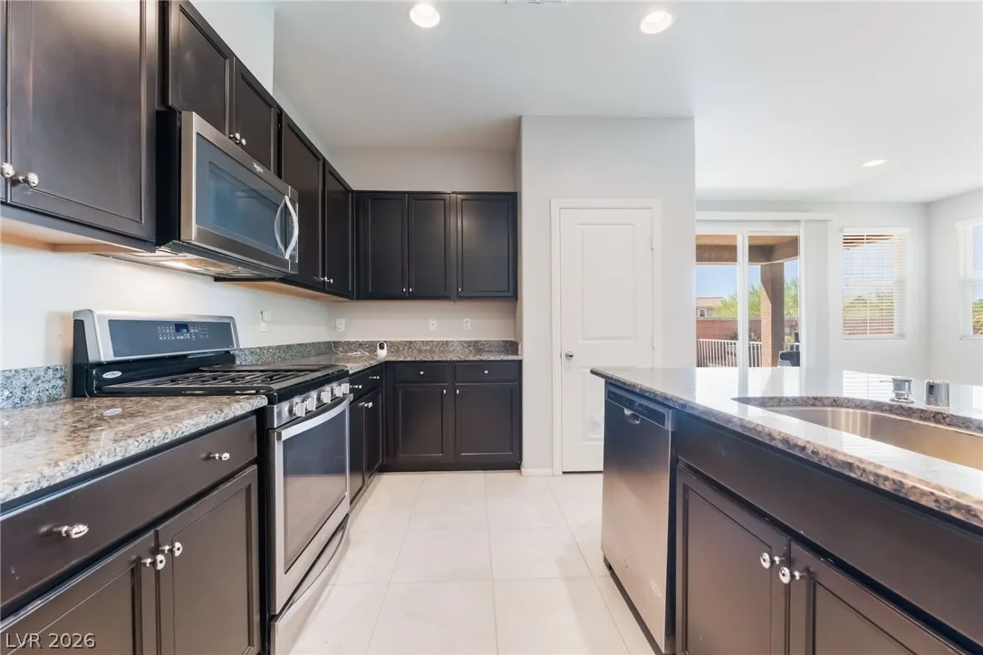 4369 Shady River Avenue — photo 3