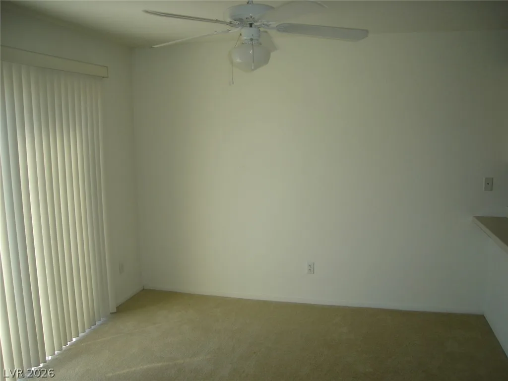 425 Tree Sap Avenue — photo 5