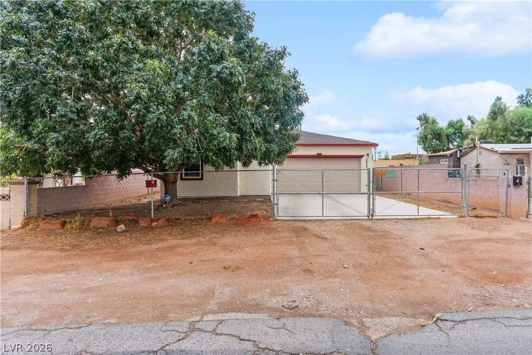 2522 Sunrise Street — photo 2