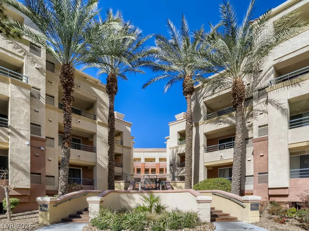 260 East Flamingo Road 220 — photo 3