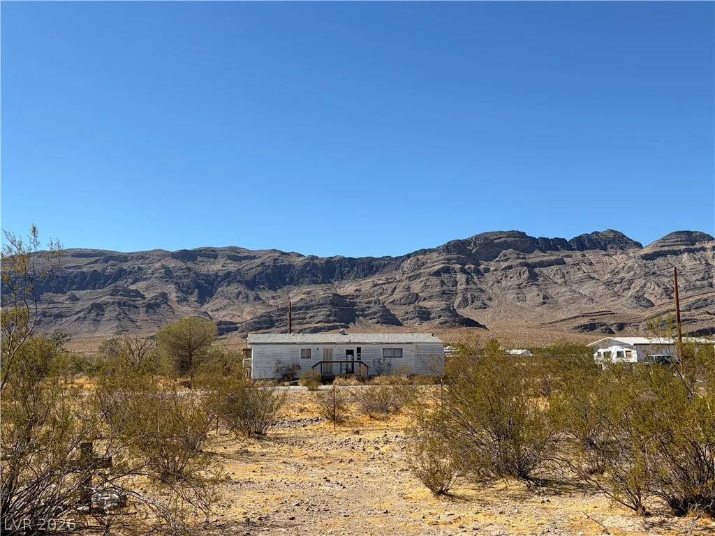 1730 West Duck Street — photo 1