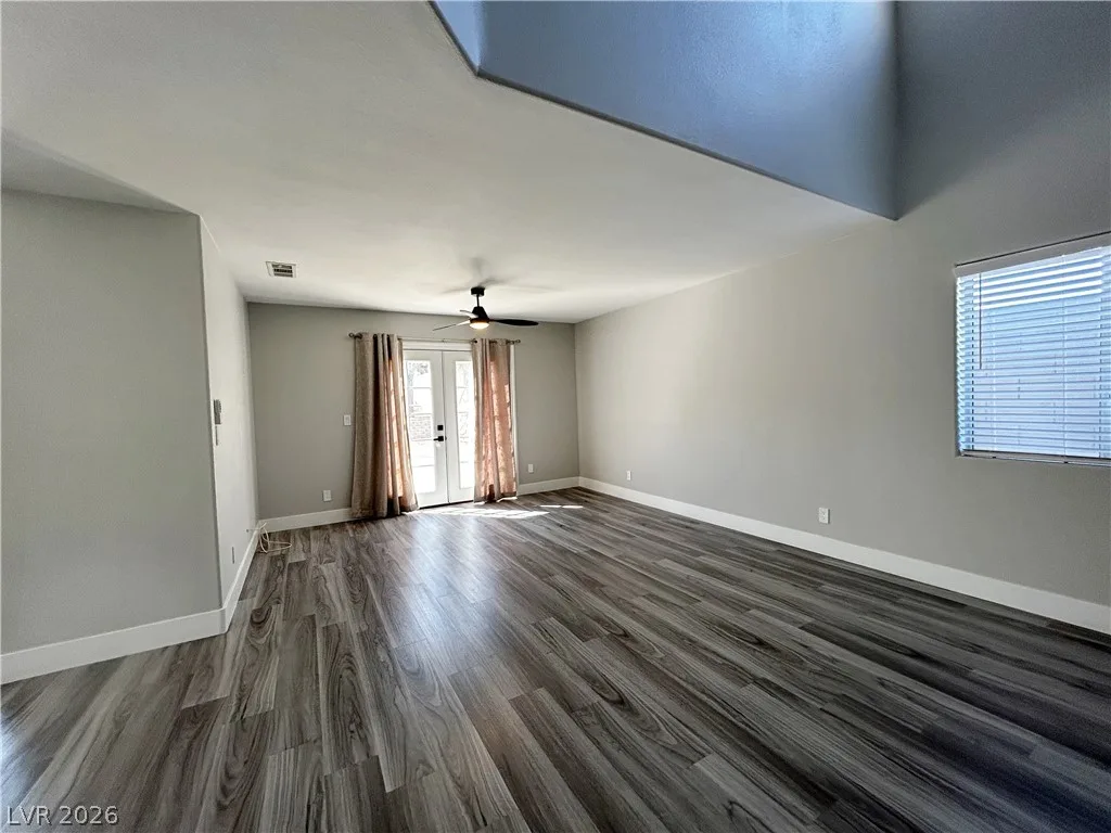 3921 Hampton Grove Court — photo 5