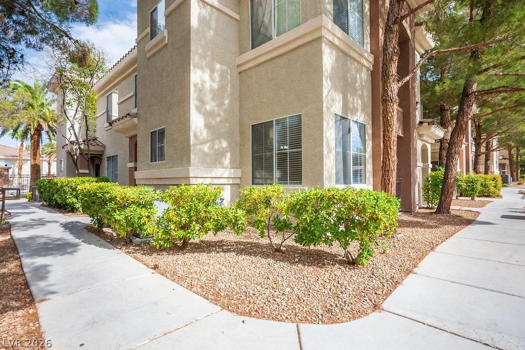 9050 West Warm Springs Road 1128 — photo 3