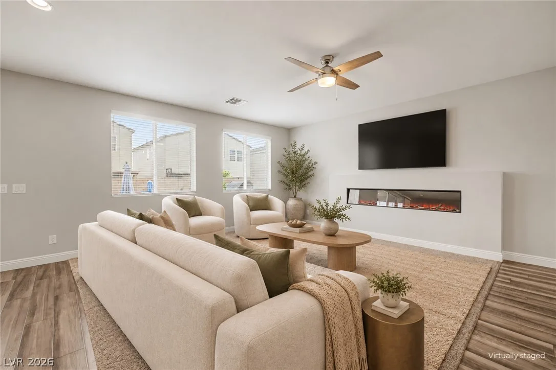 4618 Summer Azure Street — photo 4
