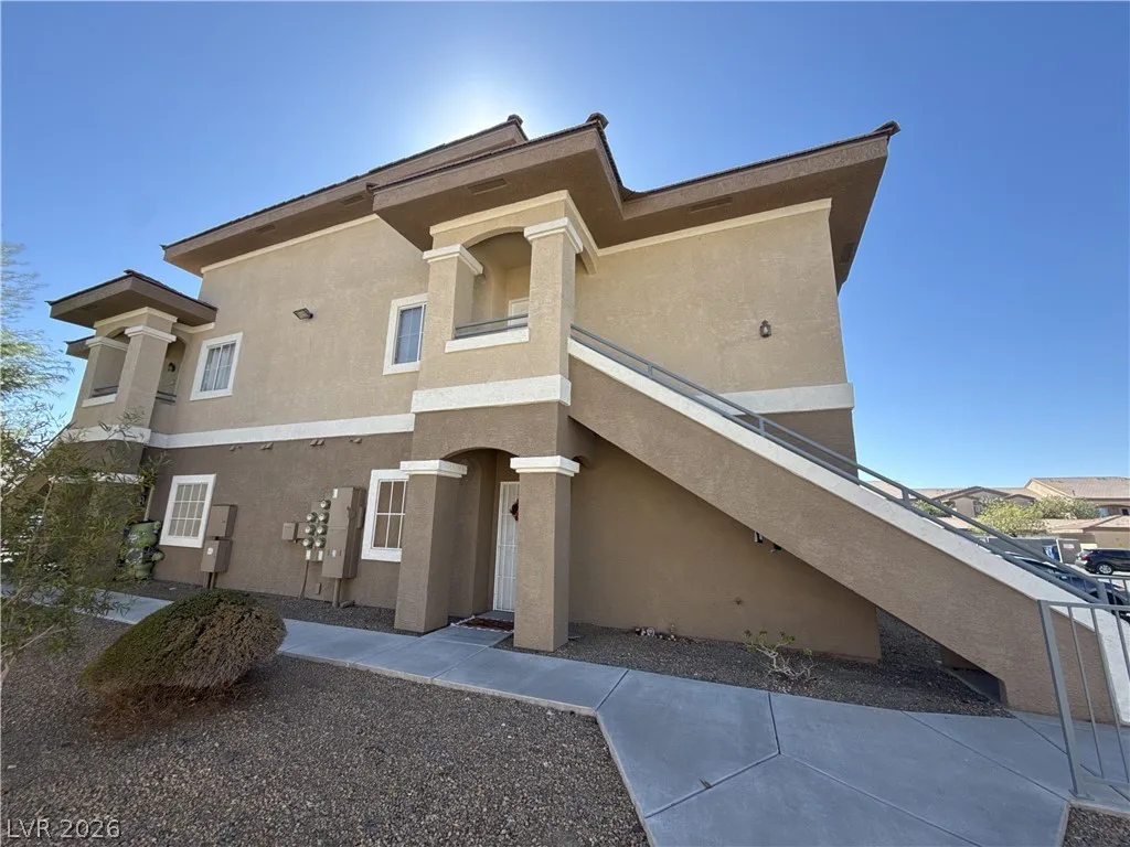 833 Aspen Peak Loop 2625 — photo 1