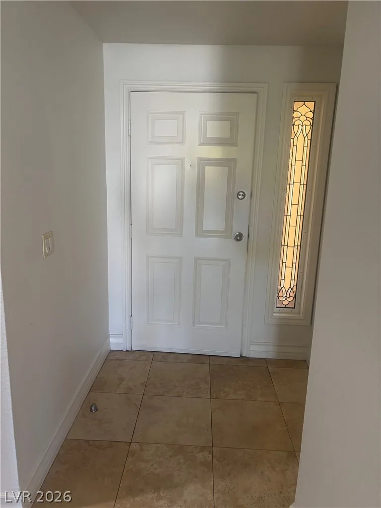 210 East FLAMINGO Road 123 — photo 1