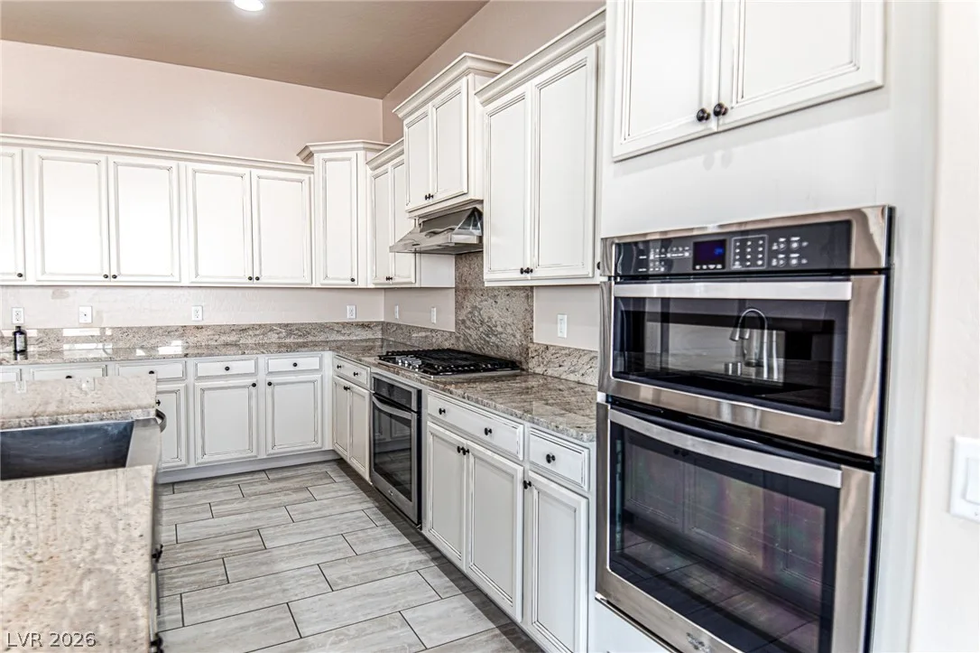 4896 Nightwood Court — photo 5