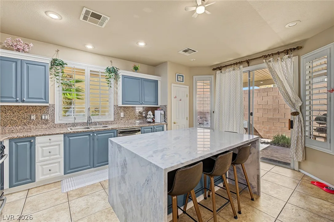 8061 Retriever Avenue — photo 3