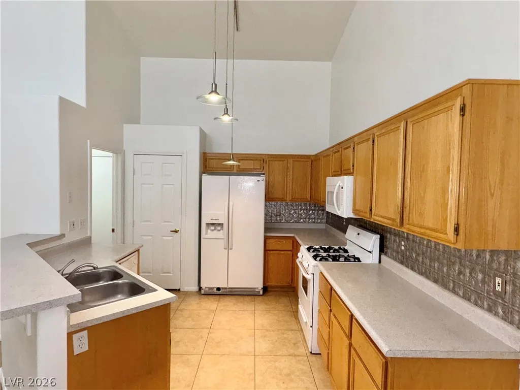 4011 Chalfont Court — photo 3