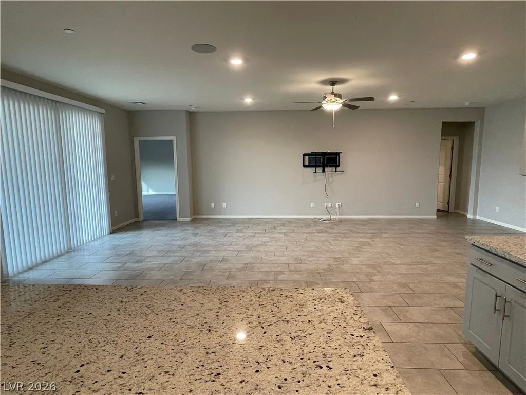 4041 Sweet Violet Court — photo 5