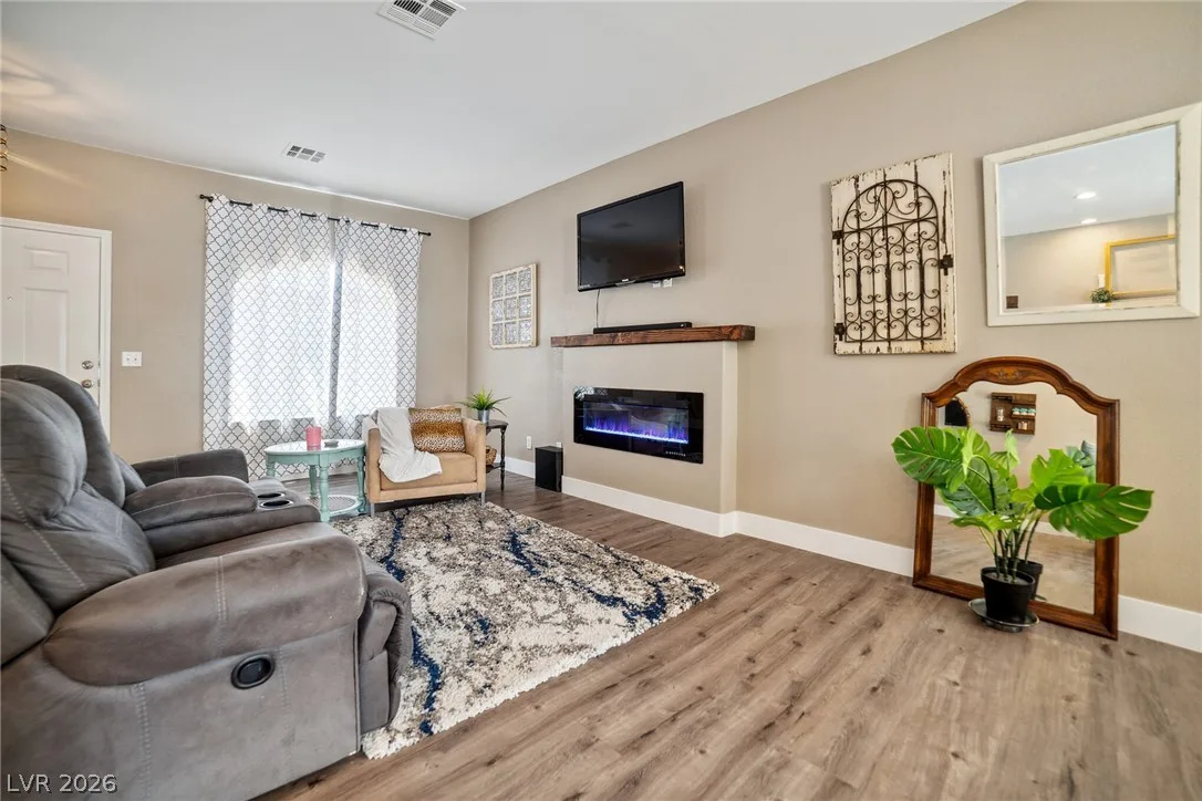 3031 Beaufort Court — photo 3