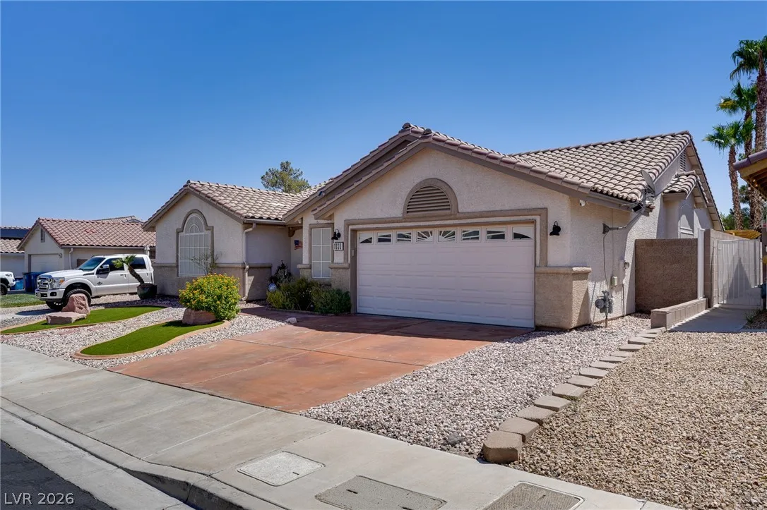 1030 Kings View Court — photo 2