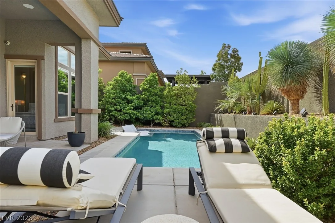 12382 Tudor Arch Drive — photo 4