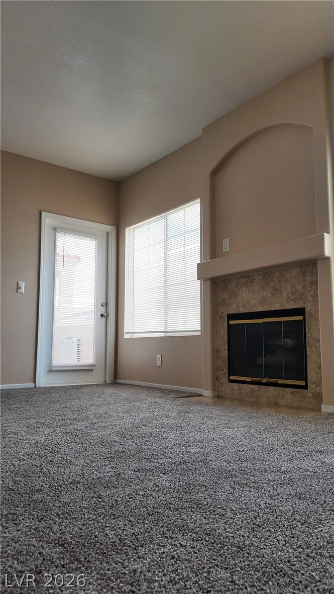 1900 North Torrey Pines Drive 212 — photo 1