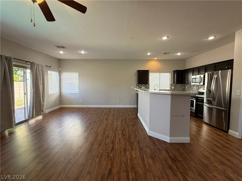 5934 Terra Grande Avenue — photo 4