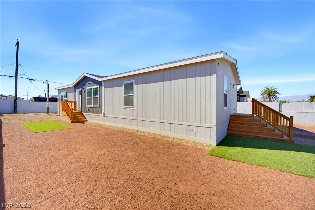 6175 Bryce Canyon Avenue — photo 2