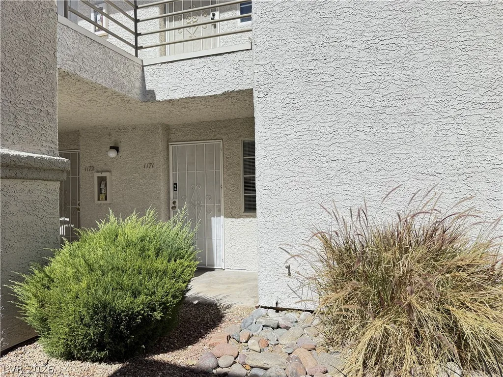 3150 Soft Breezes Drive 1171 — photo 1