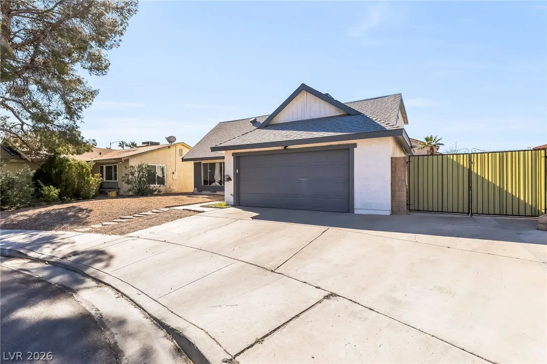 4733 Castle Rock Court — photo 2