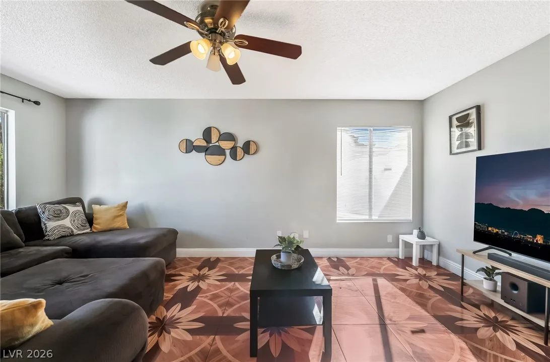 4733 Castle Rock Court — photo 5