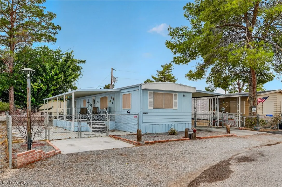 211 Bonnie Claire Court — photo 4