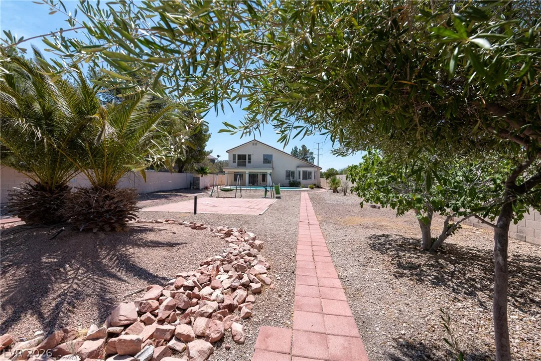 8332 Spring Arts Avenue — photo 5