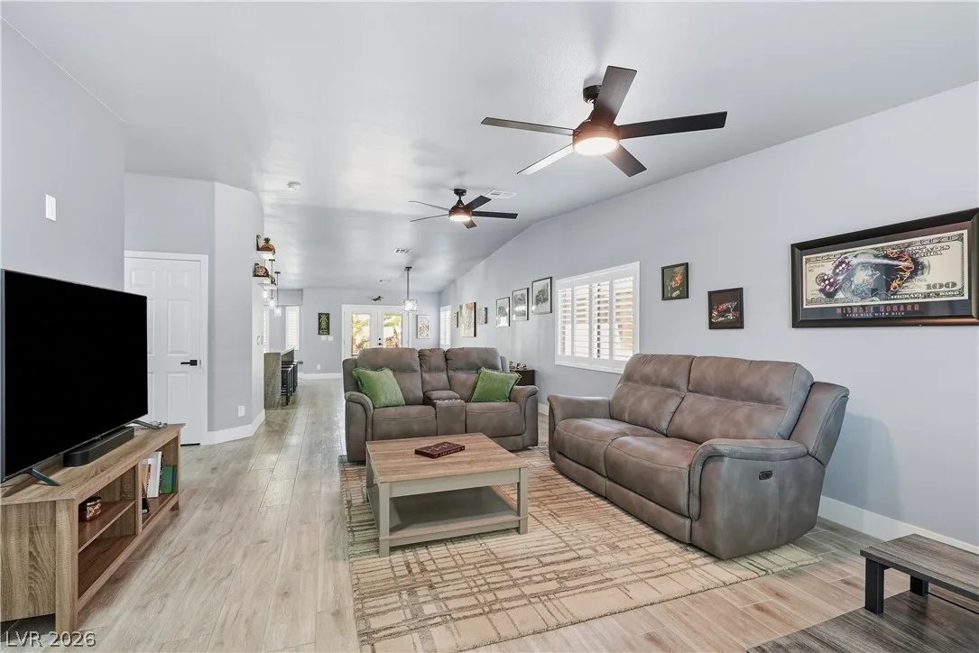8018 Rushmore Avenue — photo 4