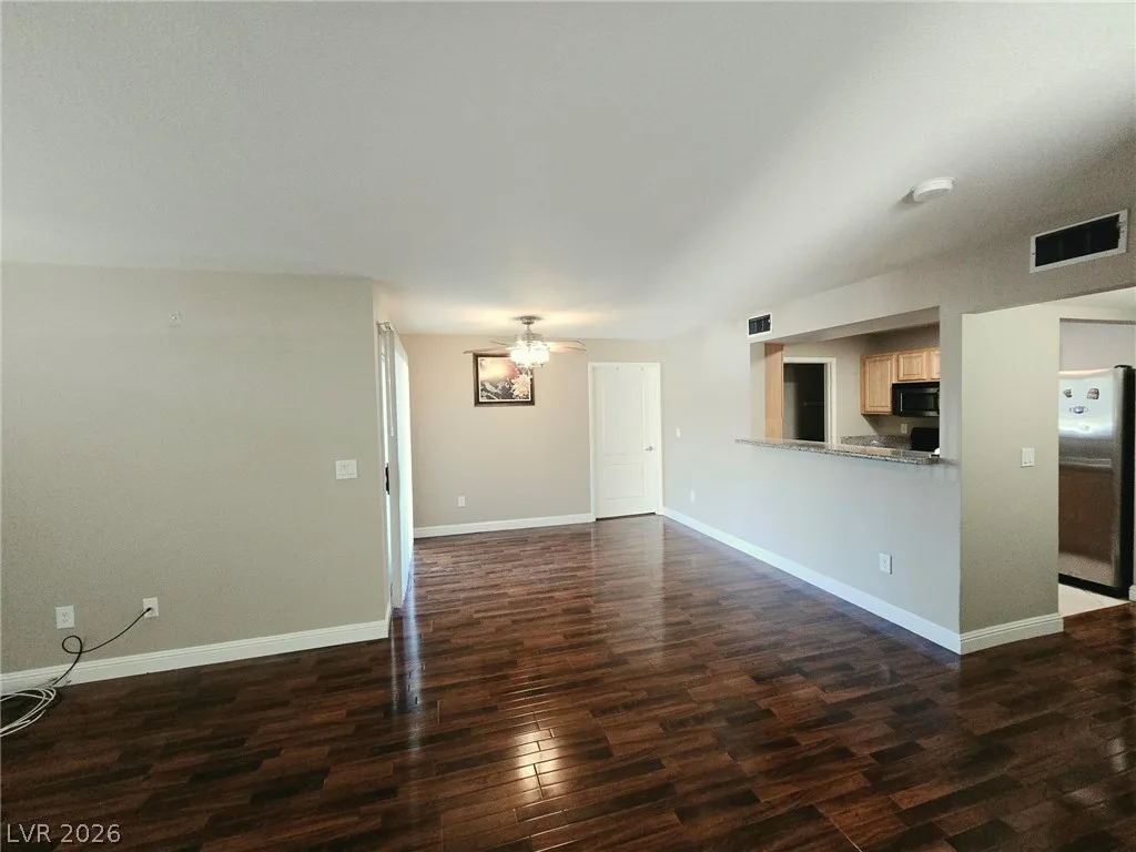 5055 West Hacienda Avenue 1055 — photo 4