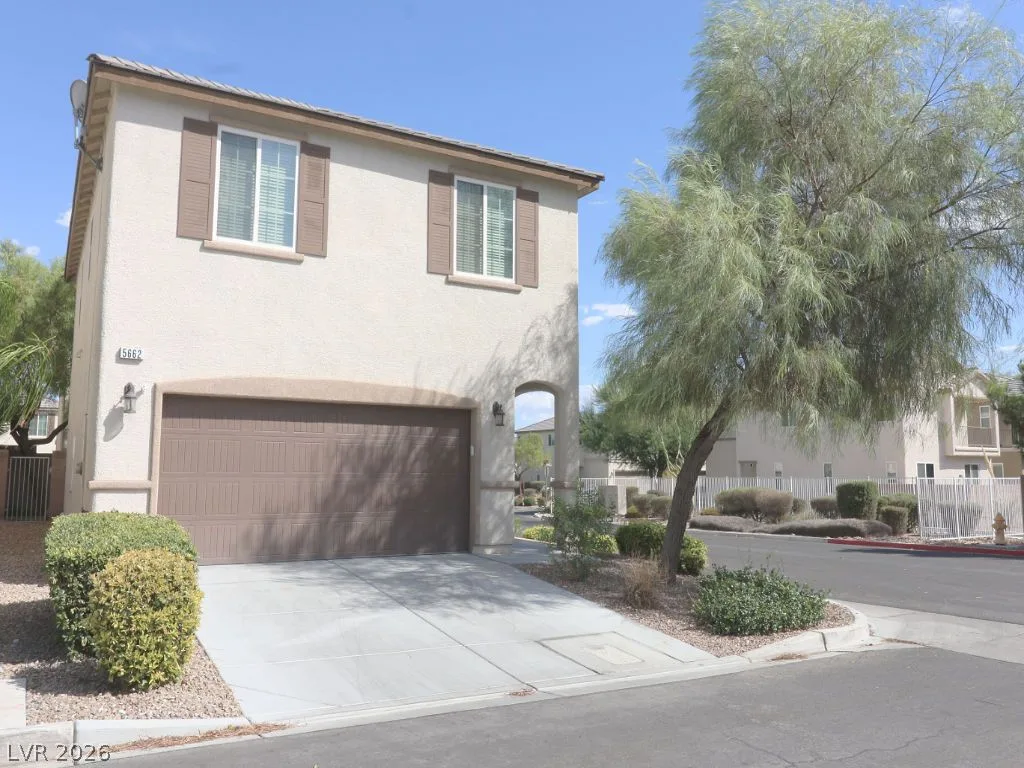 5662 Primrose Peak Court — photo 2
