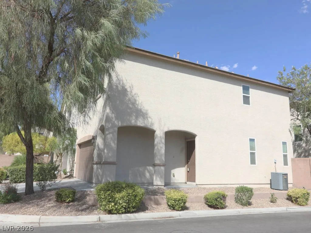 5662 Primrose Peak Court — photo 3