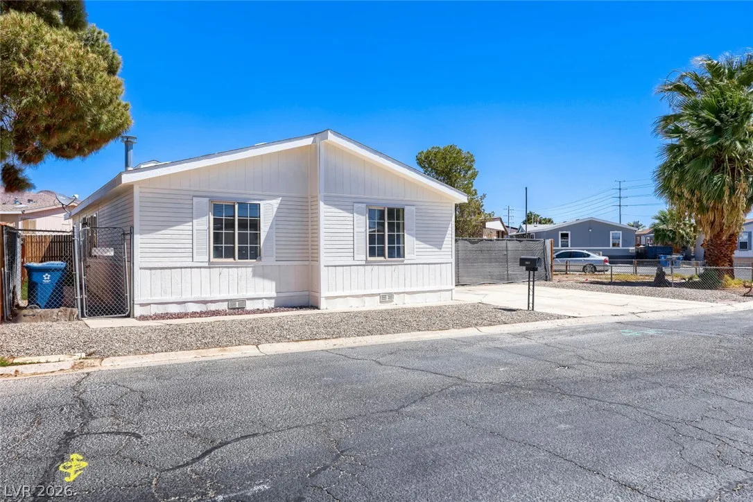 2854 Humboldt Court — photo 3