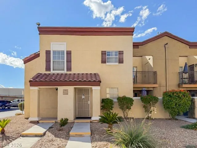 2801 North Rainbow Boulevard 273 — photo 1