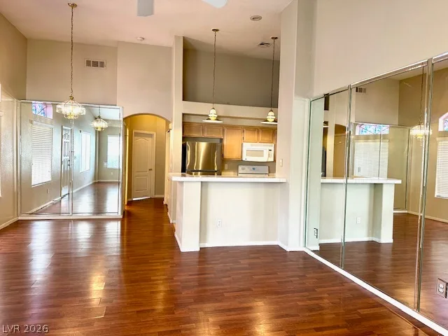 5255 Island Chain Road — photo 2