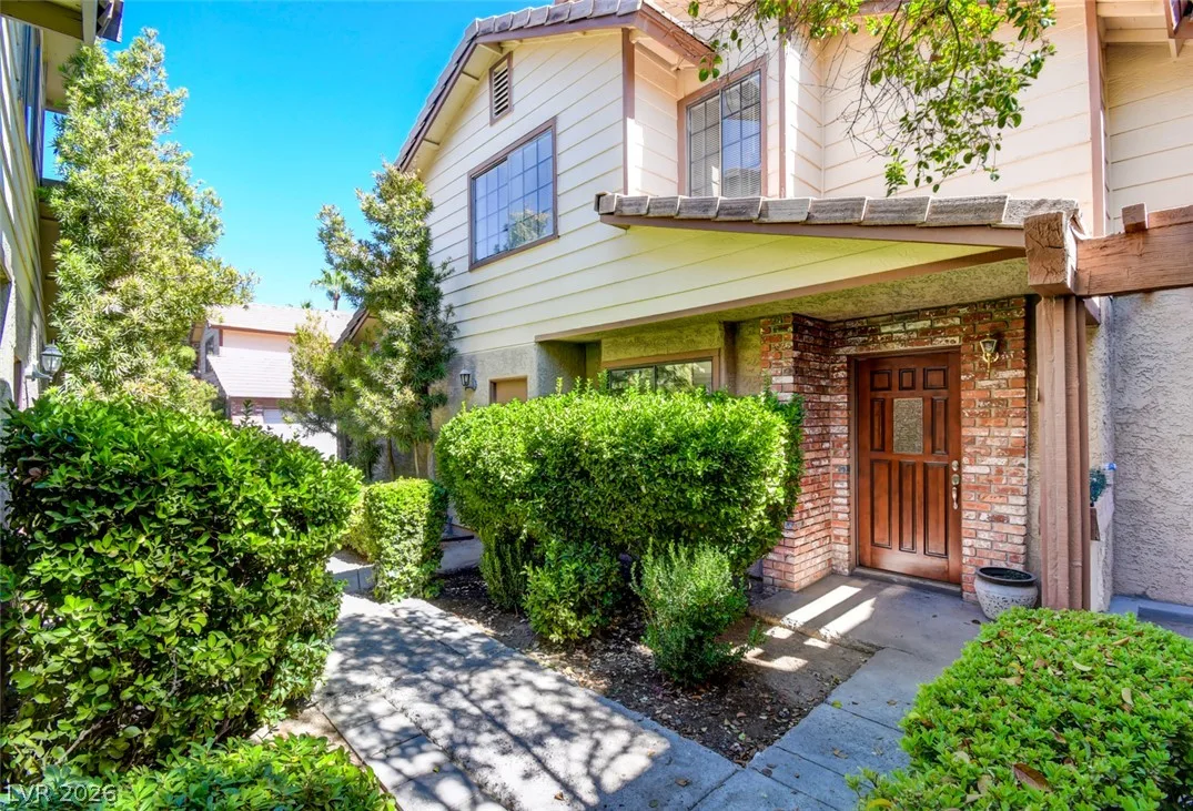 3449 Lorilou Lane 1 — photo 2