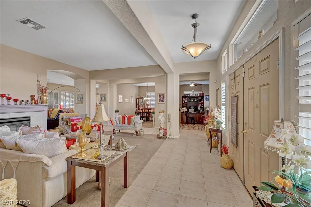 1720 Silent Sunset Avenue — photo 4