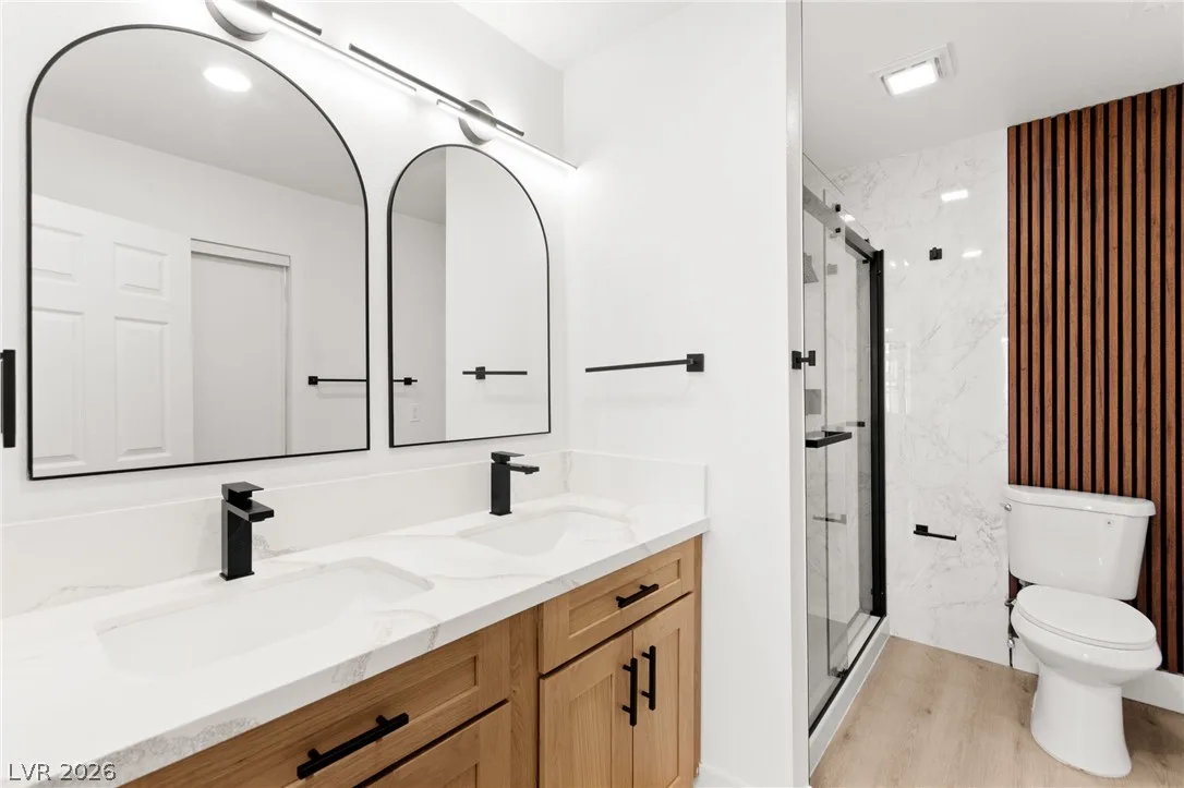 4736 Newton Drive — photo 3