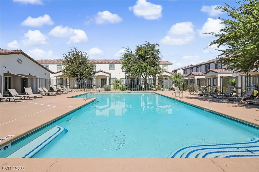 5330 East Charleston Boulevard 45 — photo 3