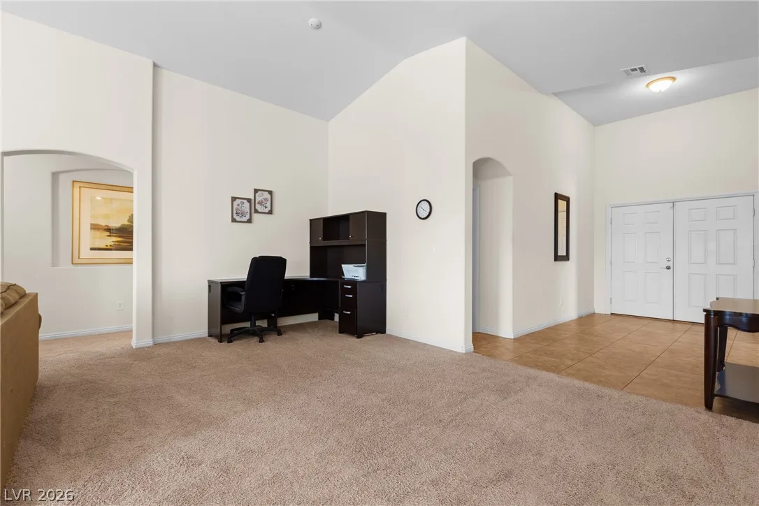 129 Elks Peak Avenue — photo 5