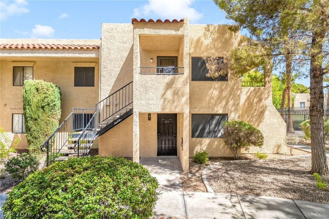 601 Cabrillo Circle 431 — photo 1