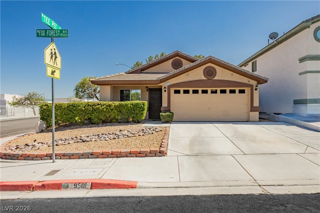 9501 Fox Forest Avenue — photo 1
