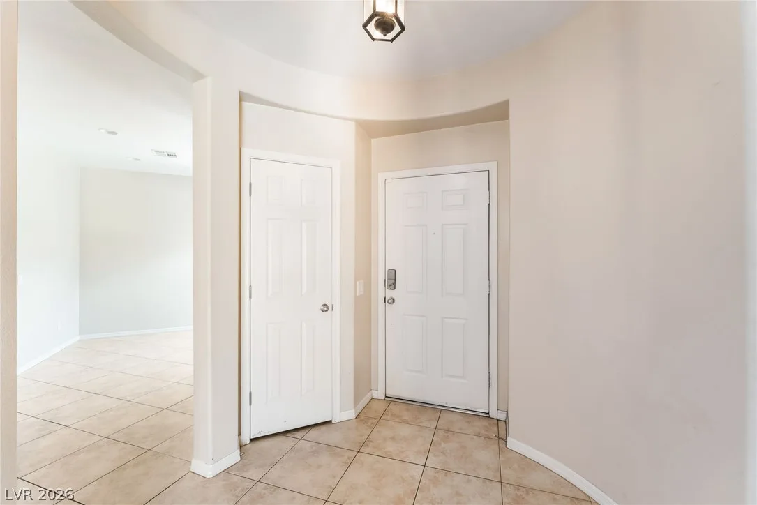 8640 Deering Bay Drive — photo 4