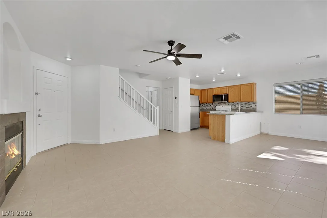 7152 Plushstone Street — photo 5