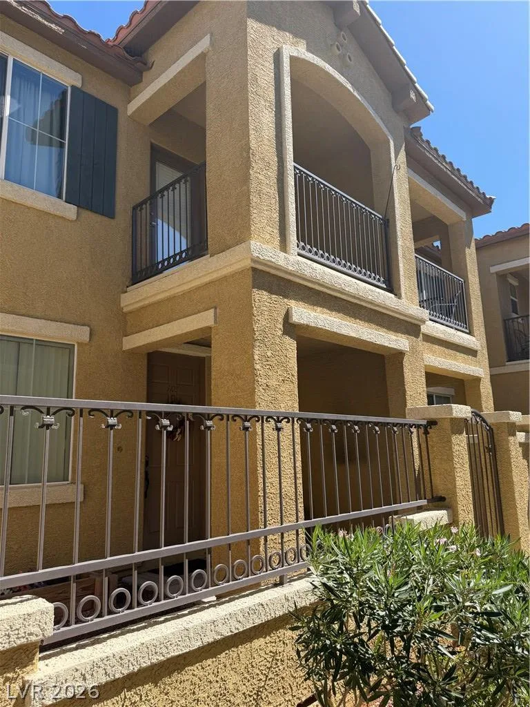 1525 Spiced Wine Avenue 5103 — photo 4