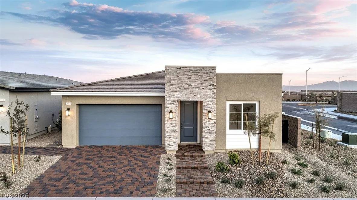 1216 Jorian Bay Drive — photo 1