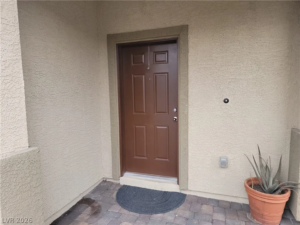 6088 Rose Springs Avenue — photo 3