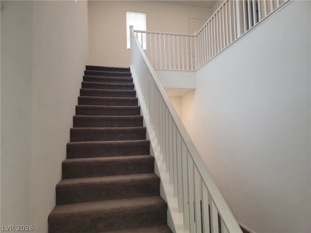 6088 Rose Springs Avenue — photo 4