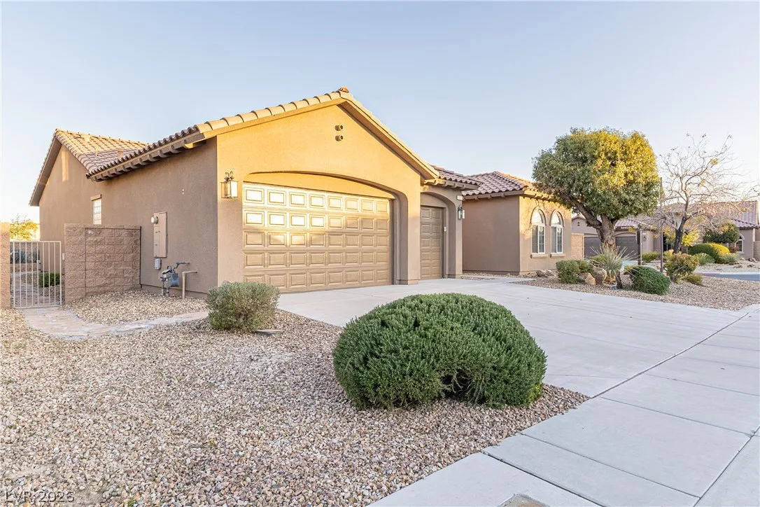7312 Pinfeather Way — photo 3